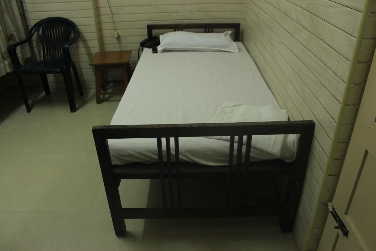 Hotel Sukhvas Thiruvananthapuram Dış mekan fotoğraf